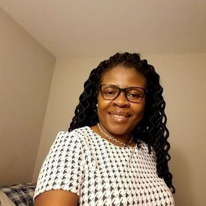 Meet your Posher, Roberta